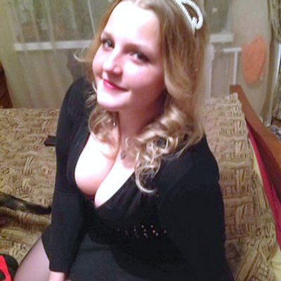 Eleonore width=